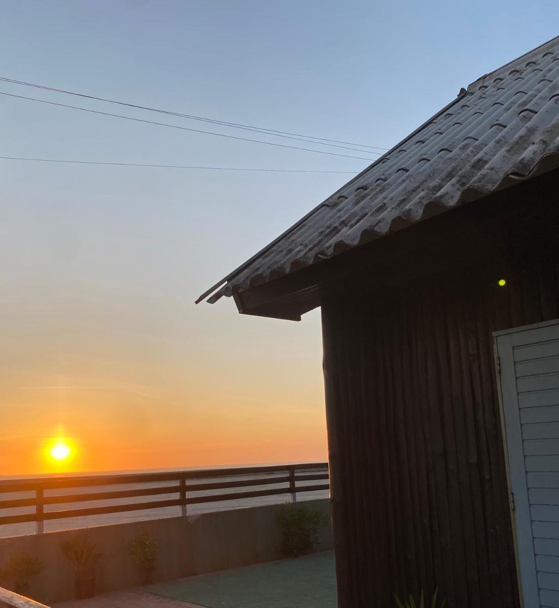 Palheiro Beach House - Housity