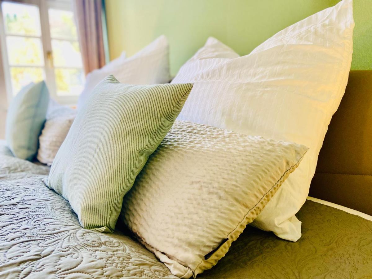 Fewo Heinrichser Markt - 2 Schlafzimmer mit Sauna und Terrasse - Housity