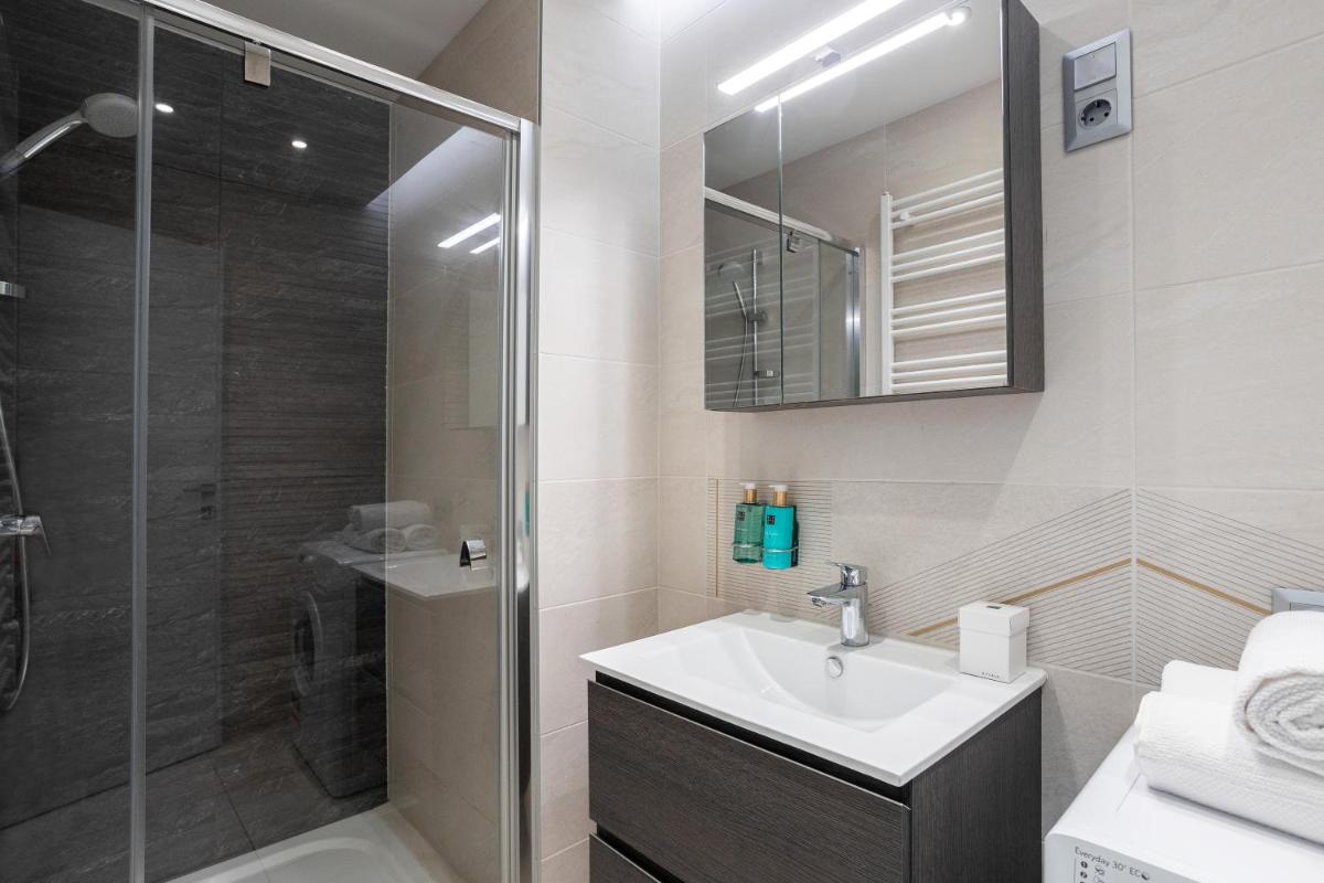Avand Apartments Debrecen - Housity