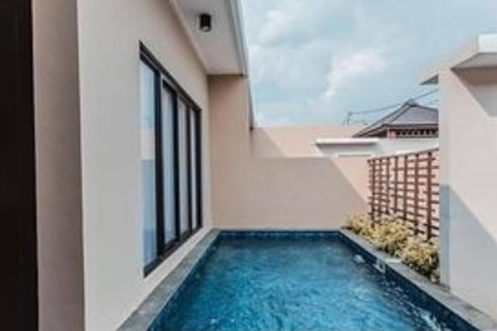 Villa ubud anyer pandawa with private pool - Housity