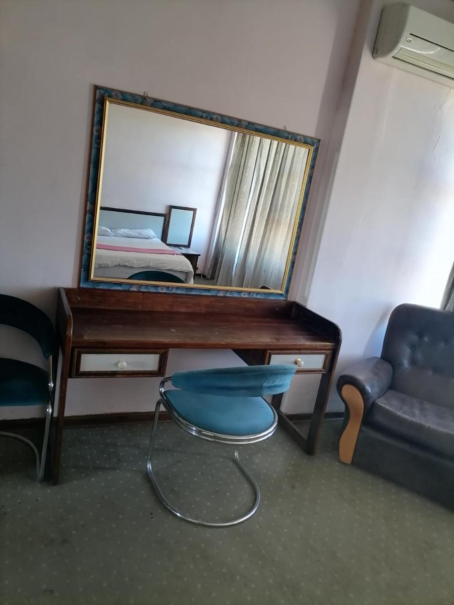 Caponero La Villa Accommodation - Housity