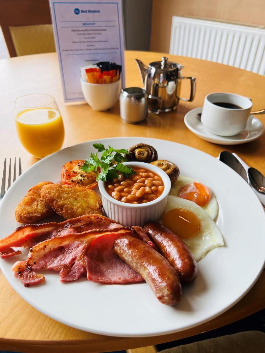Tiverton Hotel Lounge & Venue - Housity
