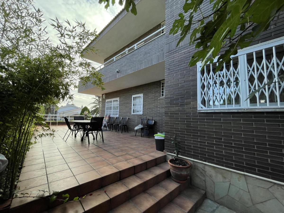 Chalet Vacacional, Calafell - Housity