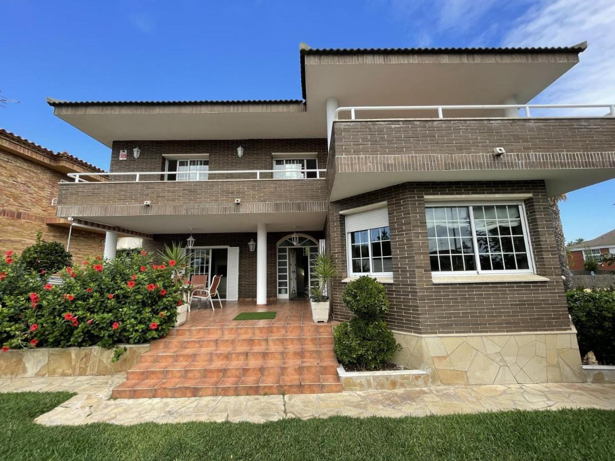 Chalet Vacacional, Calafell - Housity