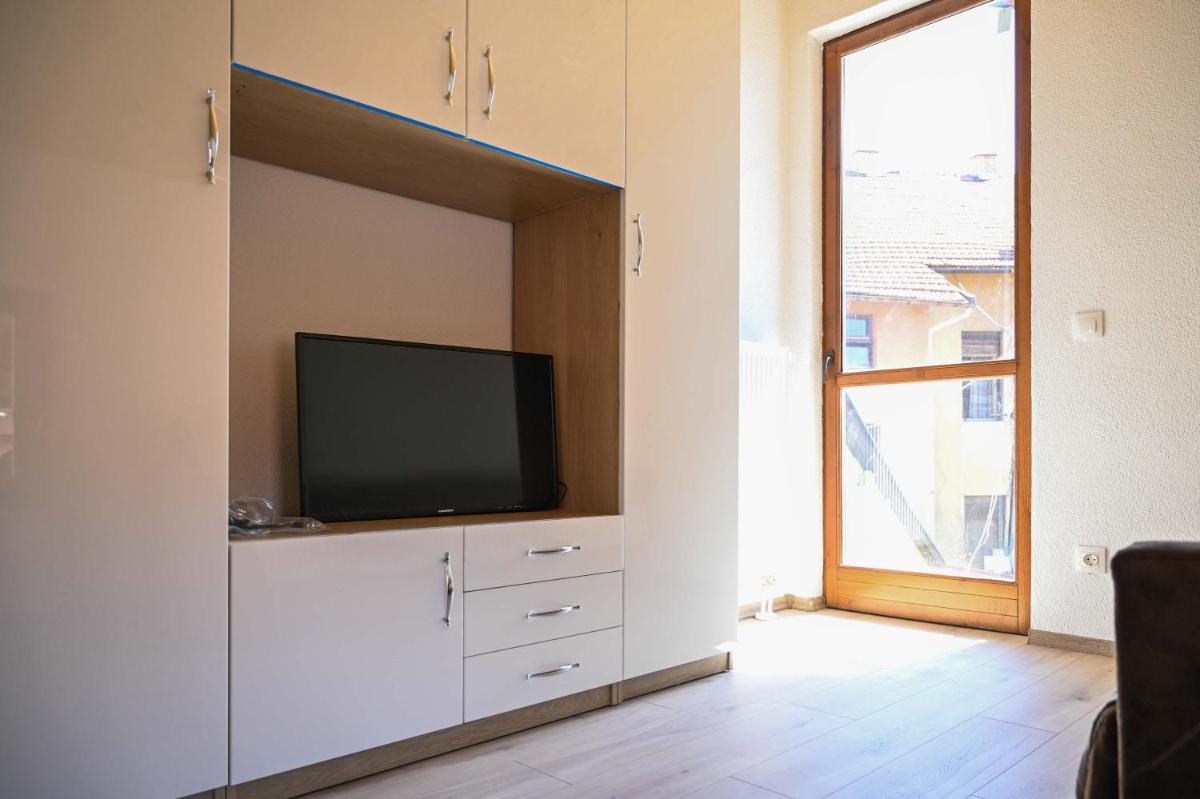 Elem apartmani Skver - Housity