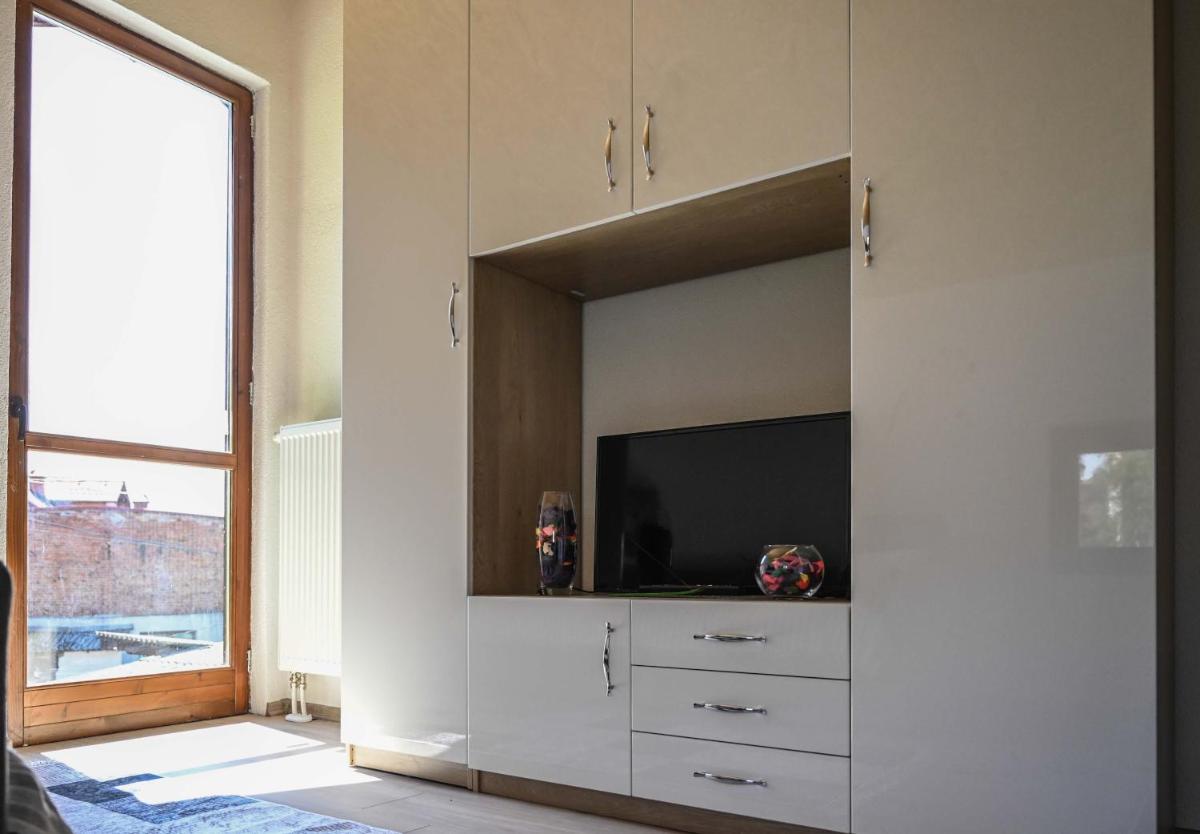 Elem apartmani Skver - Hizvo