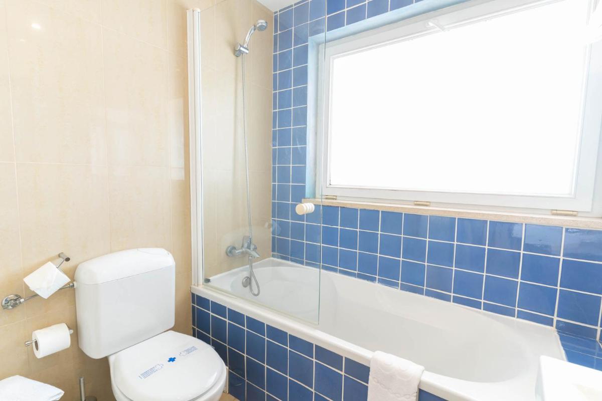 Uma casa de banho em Boa Vista Hotel & Spa - Adults Only