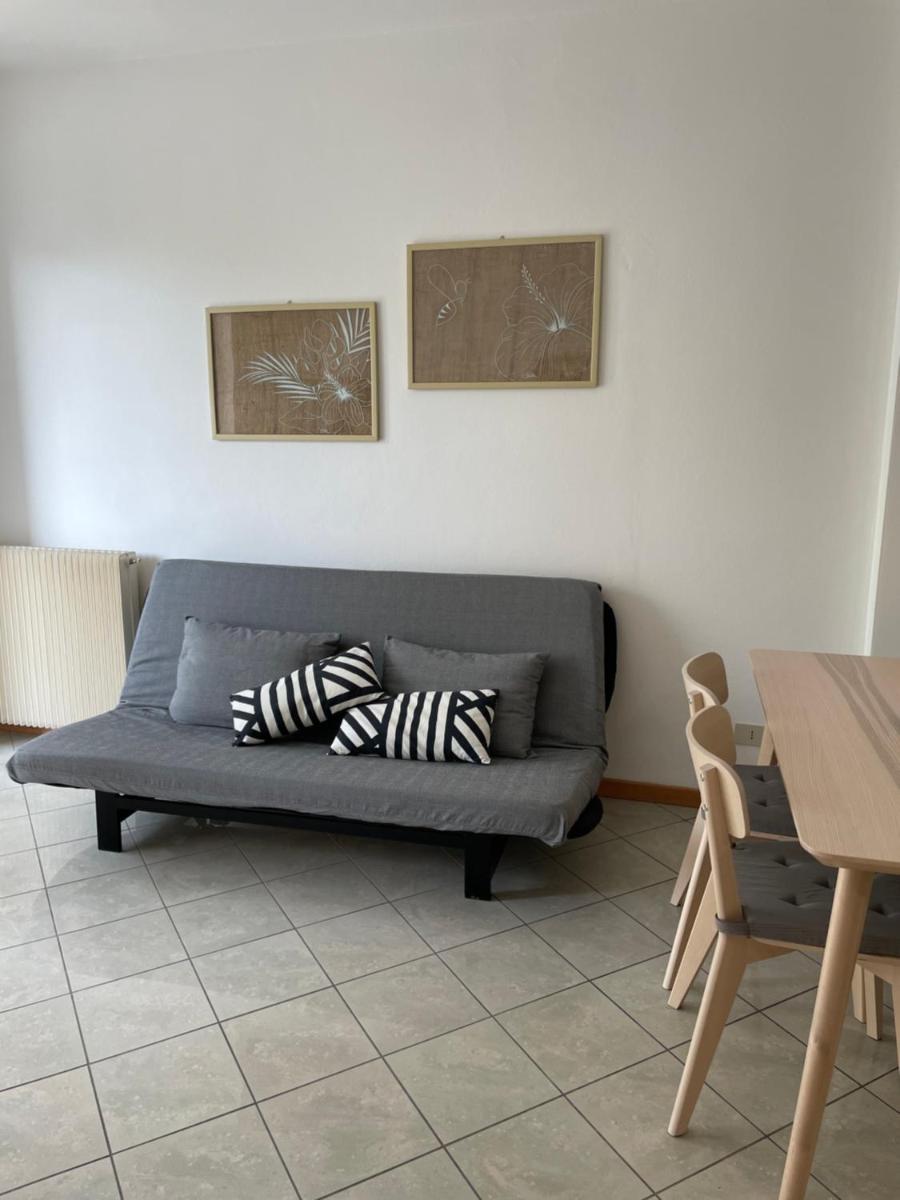 Little fish house - Housity