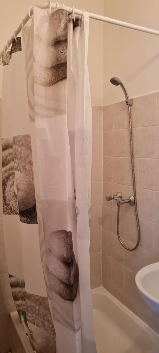 Dolgozói szállás, Munkásszállás Gyöngyös - Housity