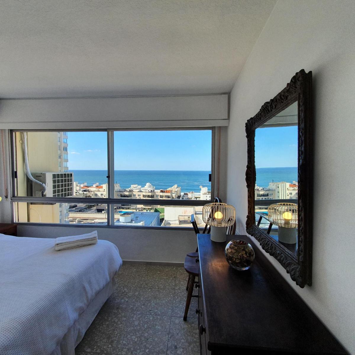 Vista al mar y ambiente acogedor en el corazón de Punta del Este - Hizvo