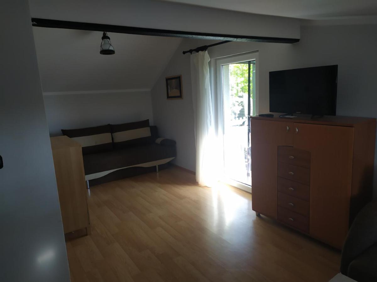 Agroturystyka Pod Gruszą - Housity