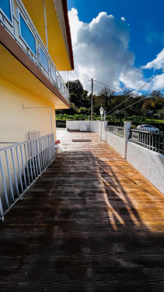 Espaciosa Casa rural, 3 rooms, 2bthros, muy acogedora. - Housity