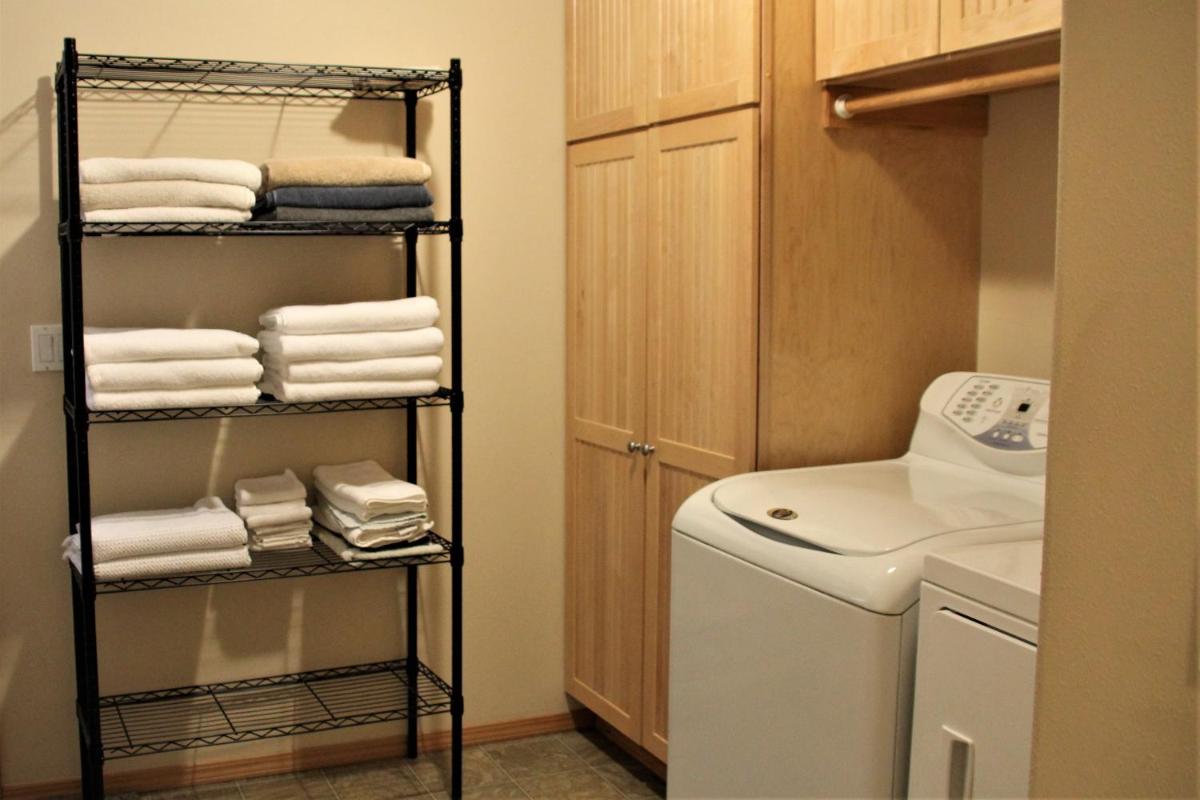 Hood River Family Vacation Home - Housity