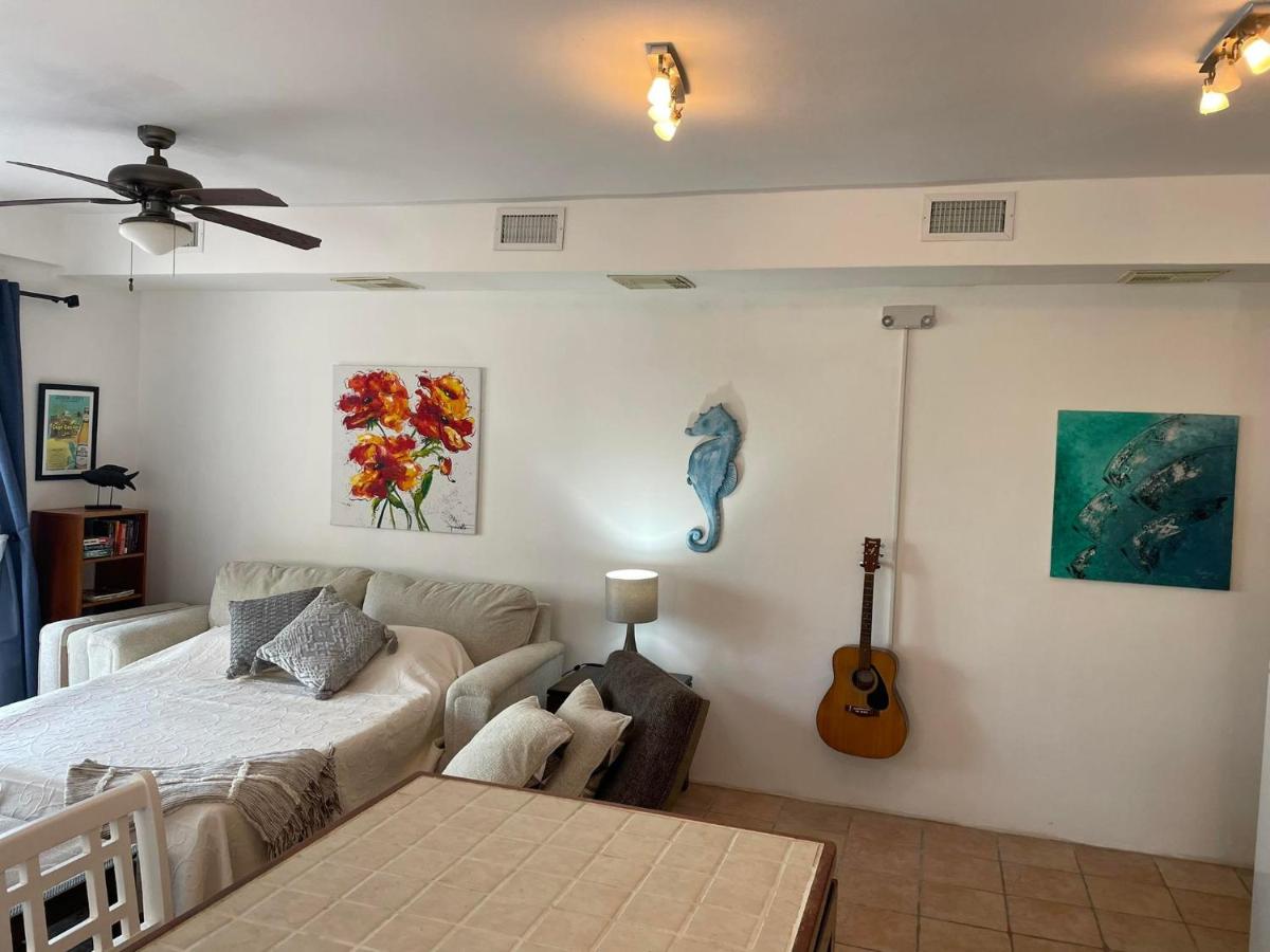 Seaside Villas - Housity
