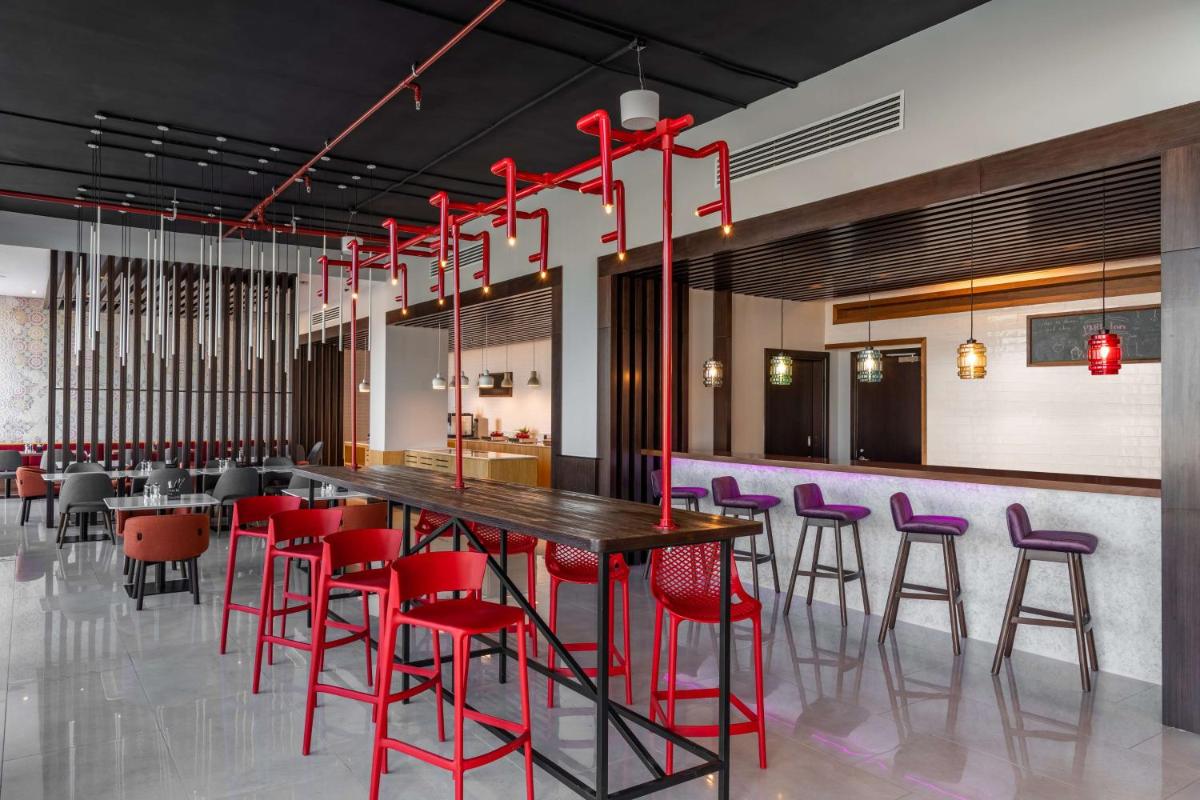 Suitetrails - Park Inn by Radisson Jeddah Madinah Road