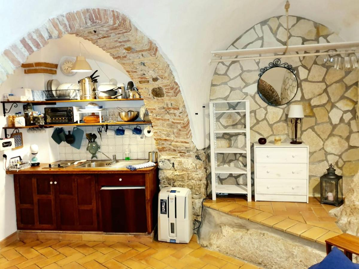 La dolce vite - Housity