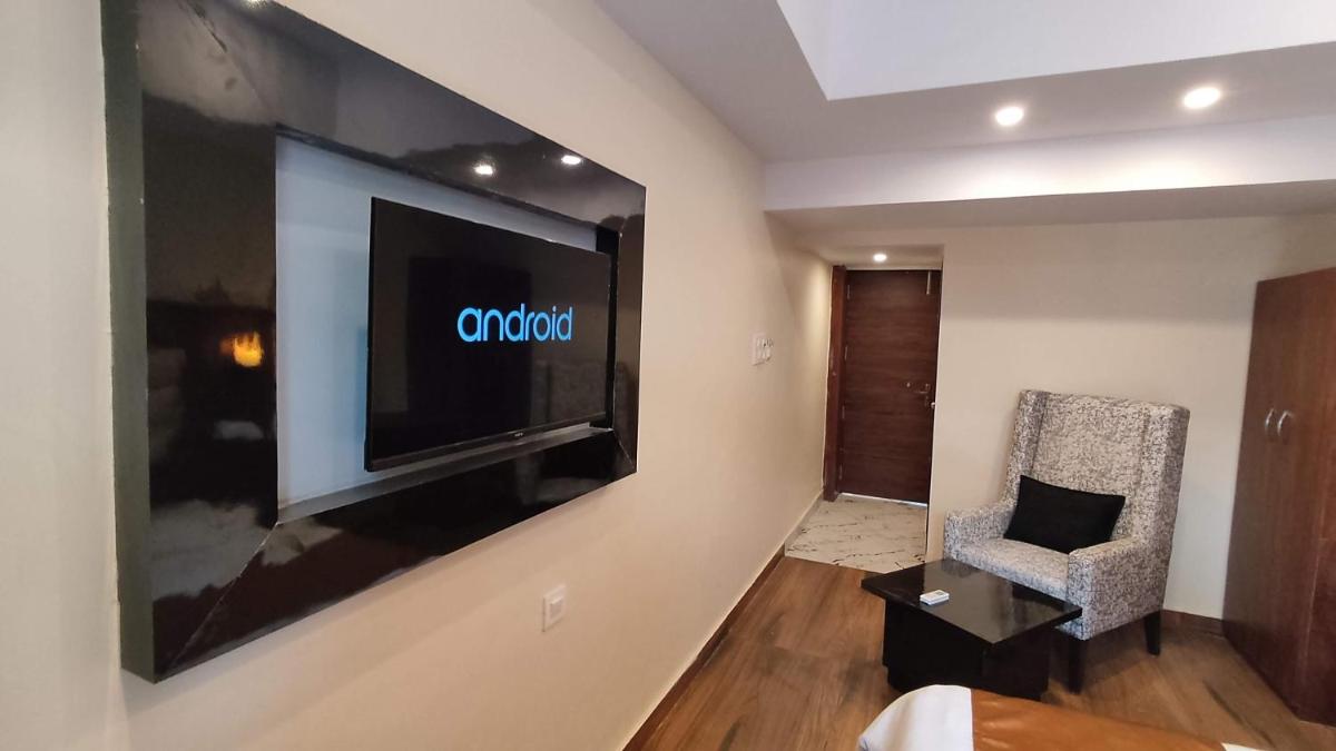 Hotel BlueArk - Housity