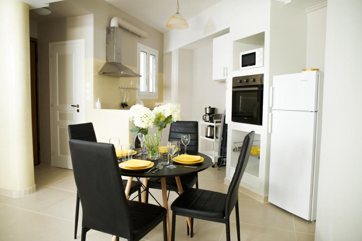 Praxitelis Luxury Apartments - Housity