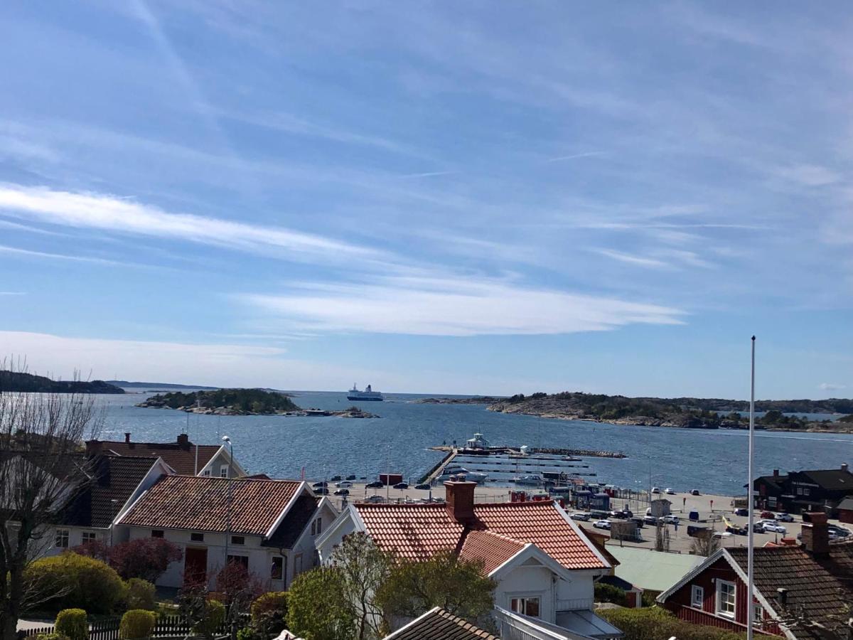 Vacker våning med havsutsikt i Strömstads centrum. - Housity