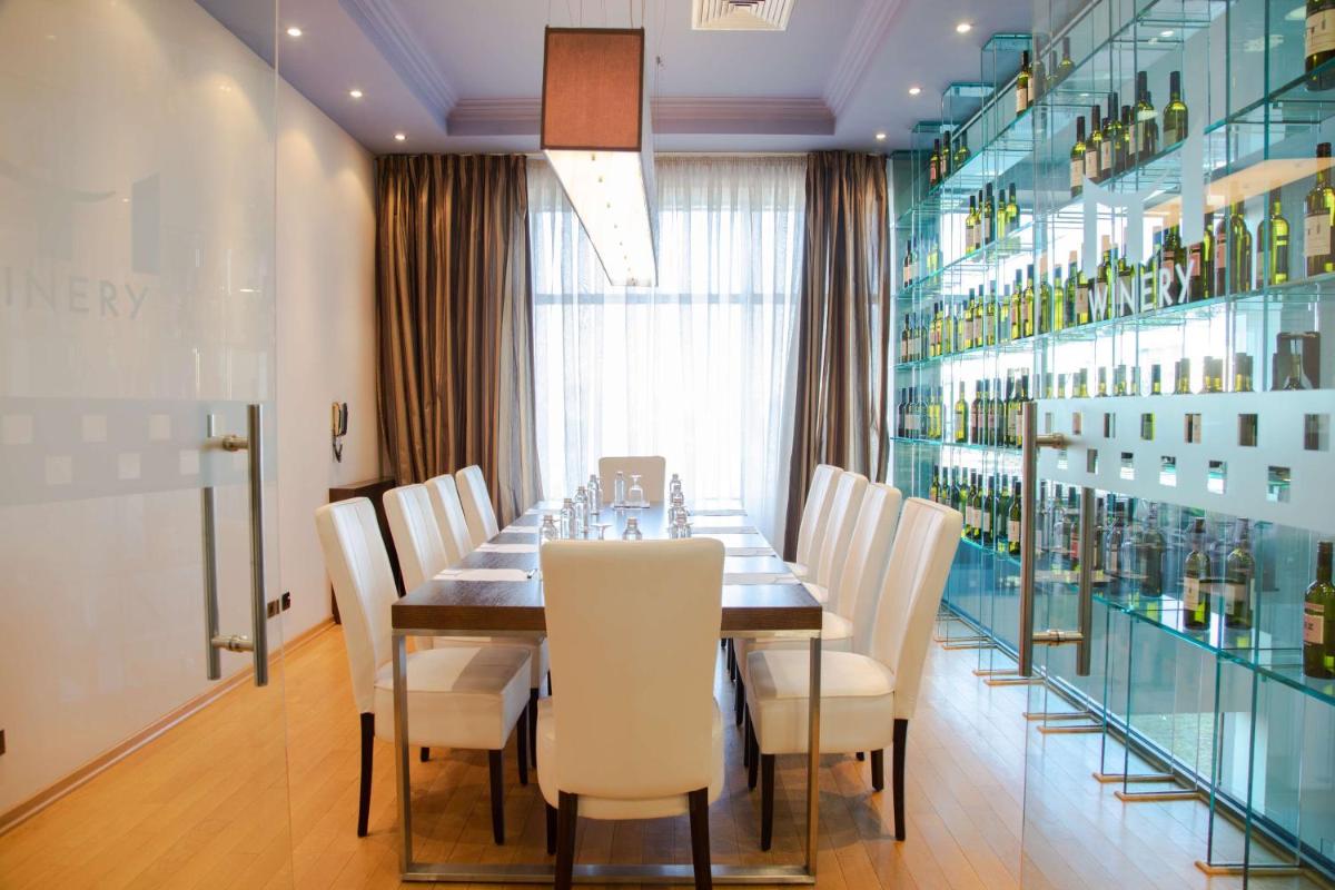 Metropolitan Hotel Sofia, a member of Radisson Individuals - Housity