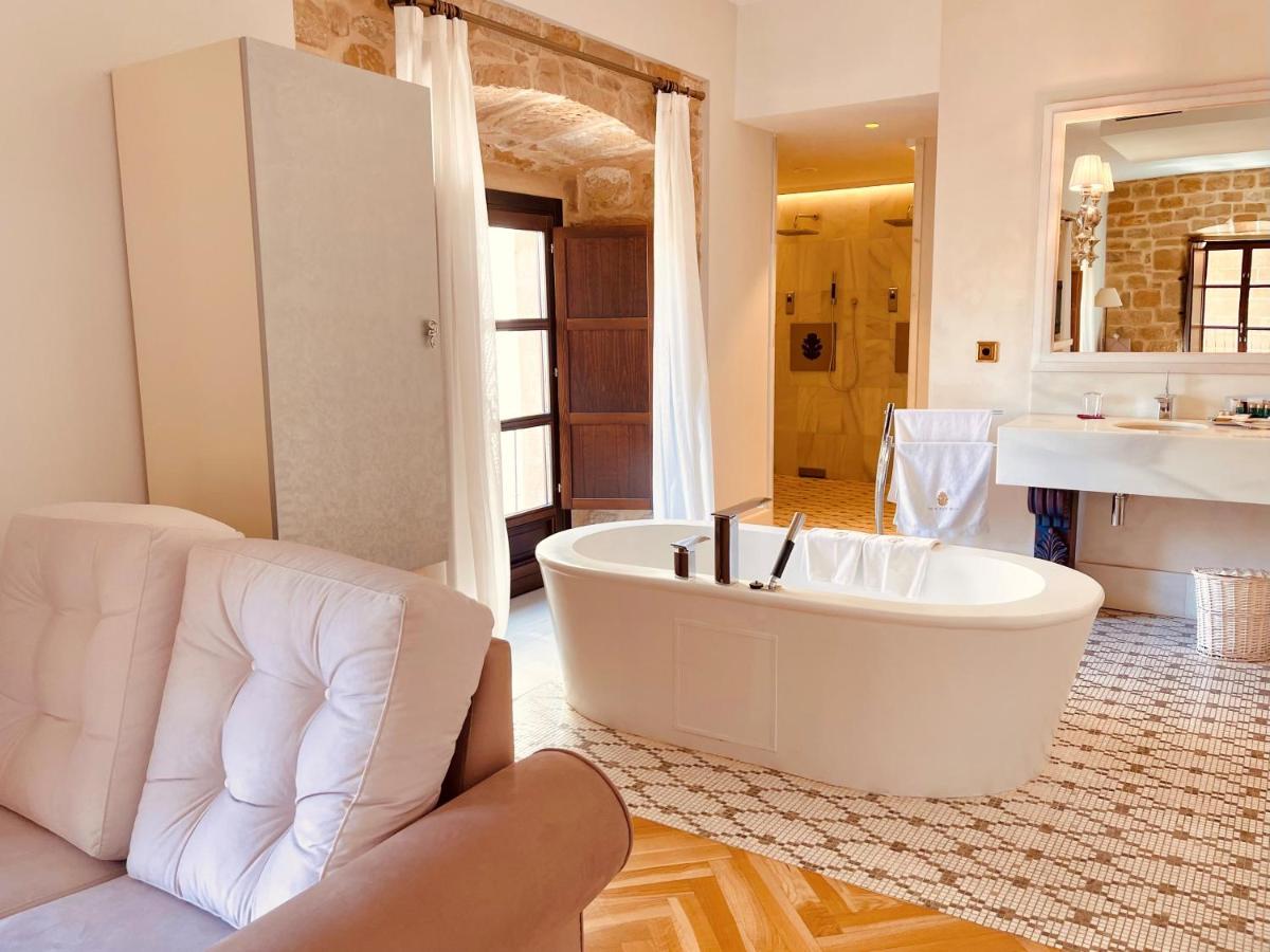 Un baño de Hotel Palacio De Úbeda 5 G.L