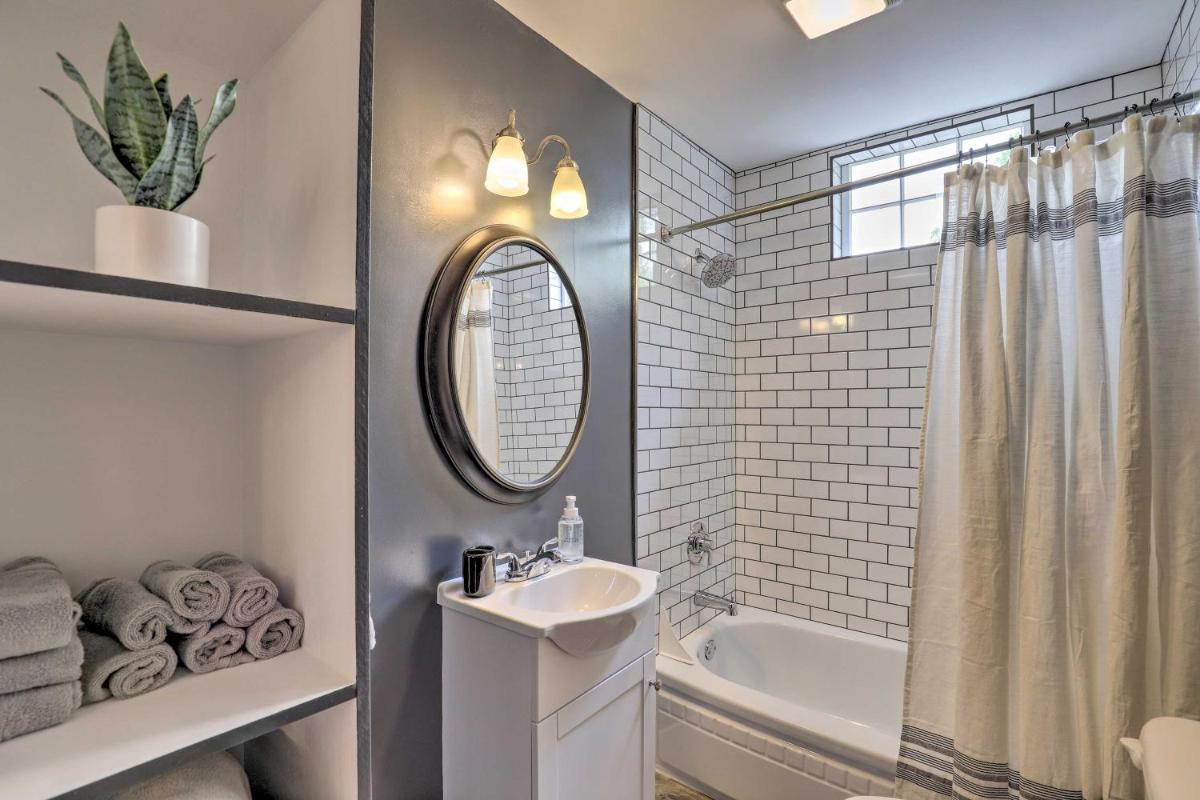 Weaverville Studio about 9 Mi to Dtwn Asheville! - Housity
