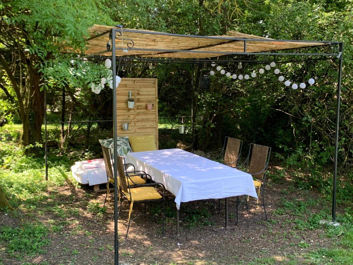 La Grange de la Batone - Bed and Breakfast - Housity