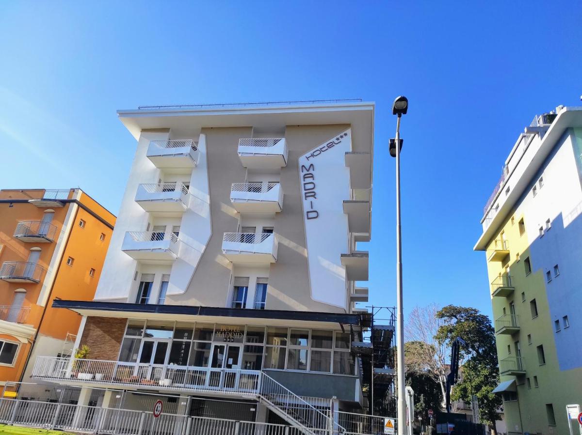 Hotel Madrid - Housity
