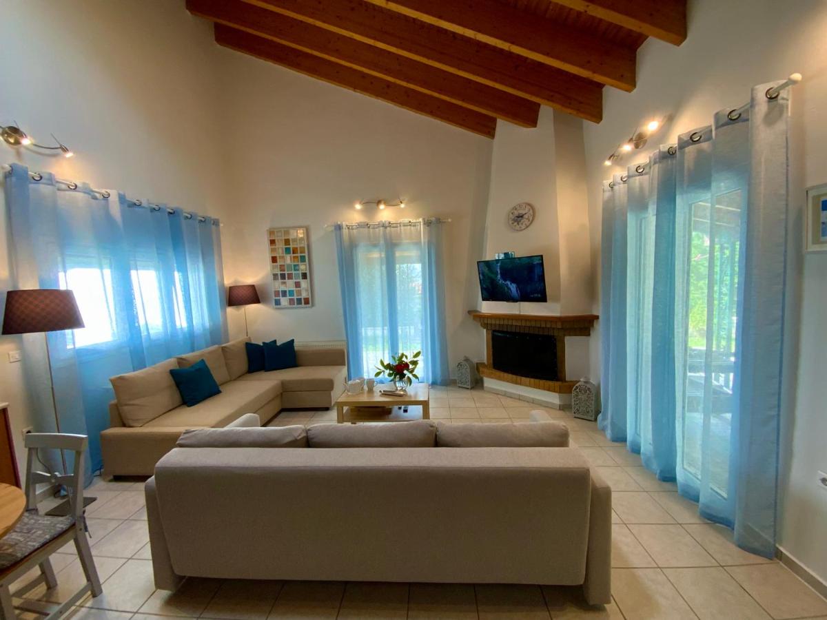 Villa Azure - Housity