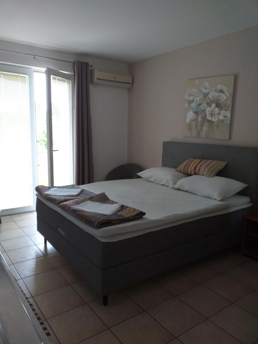 Apartments Golić - Housity