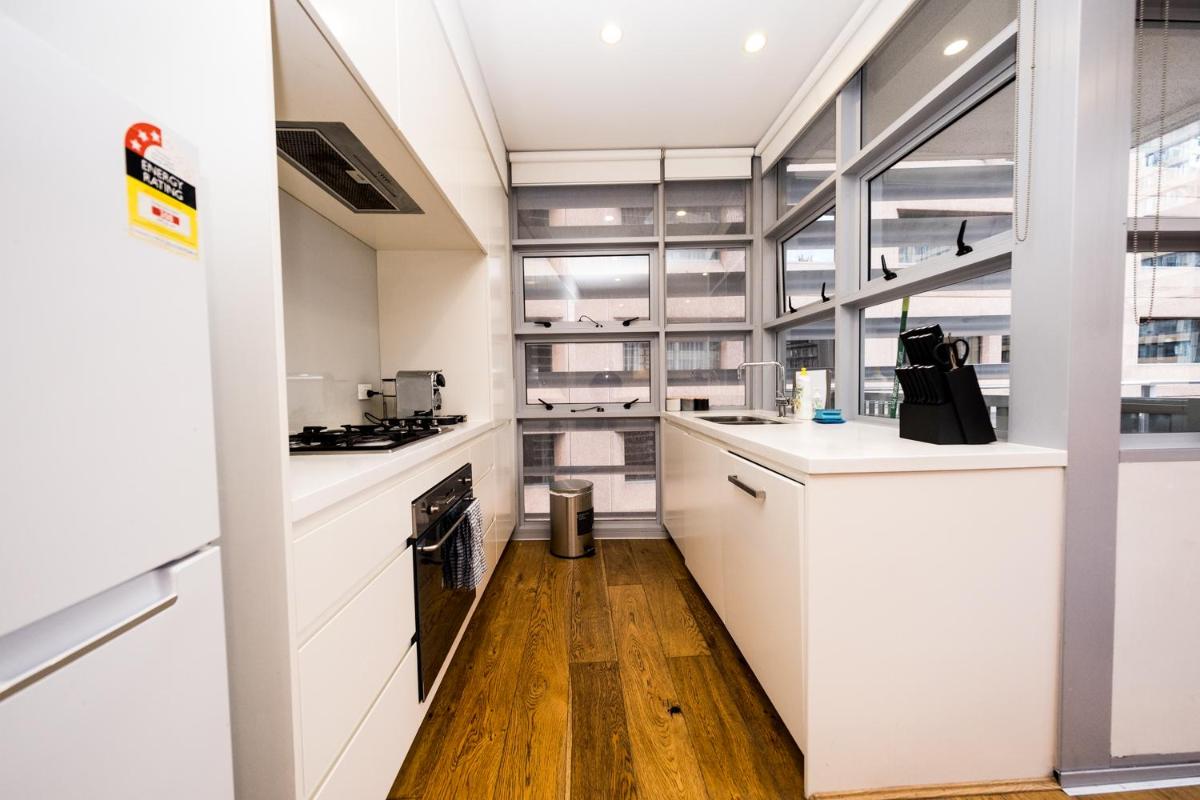 Superb 1 bed apartment in Syd CBD Darling Harbour - Housity
