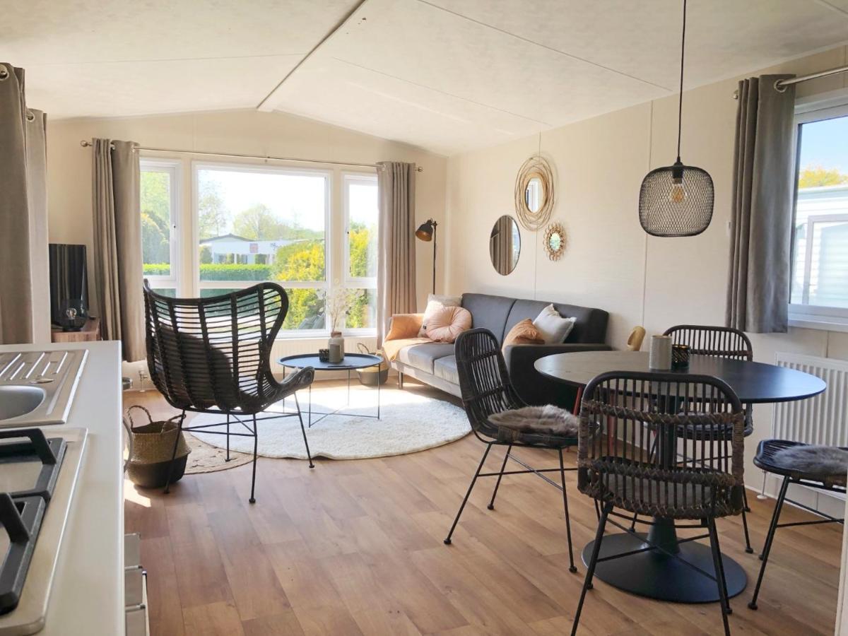 Chalet 578 op Recreatiepark De Wielen - Housity