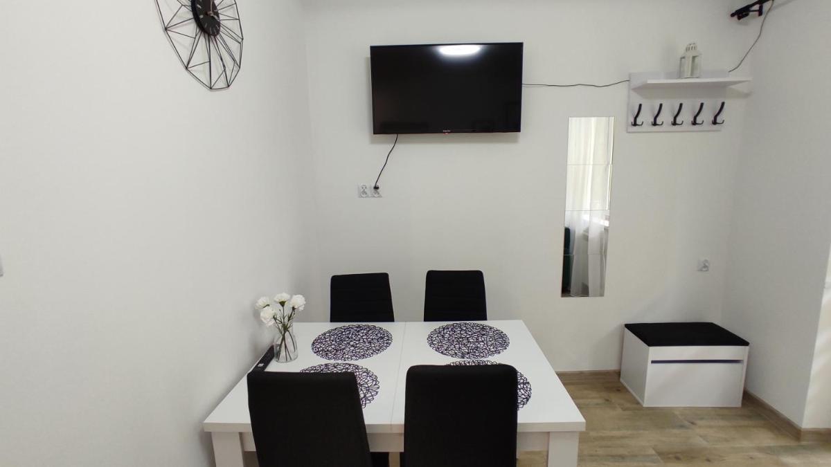 Apartamenty AgPa7 - Housity