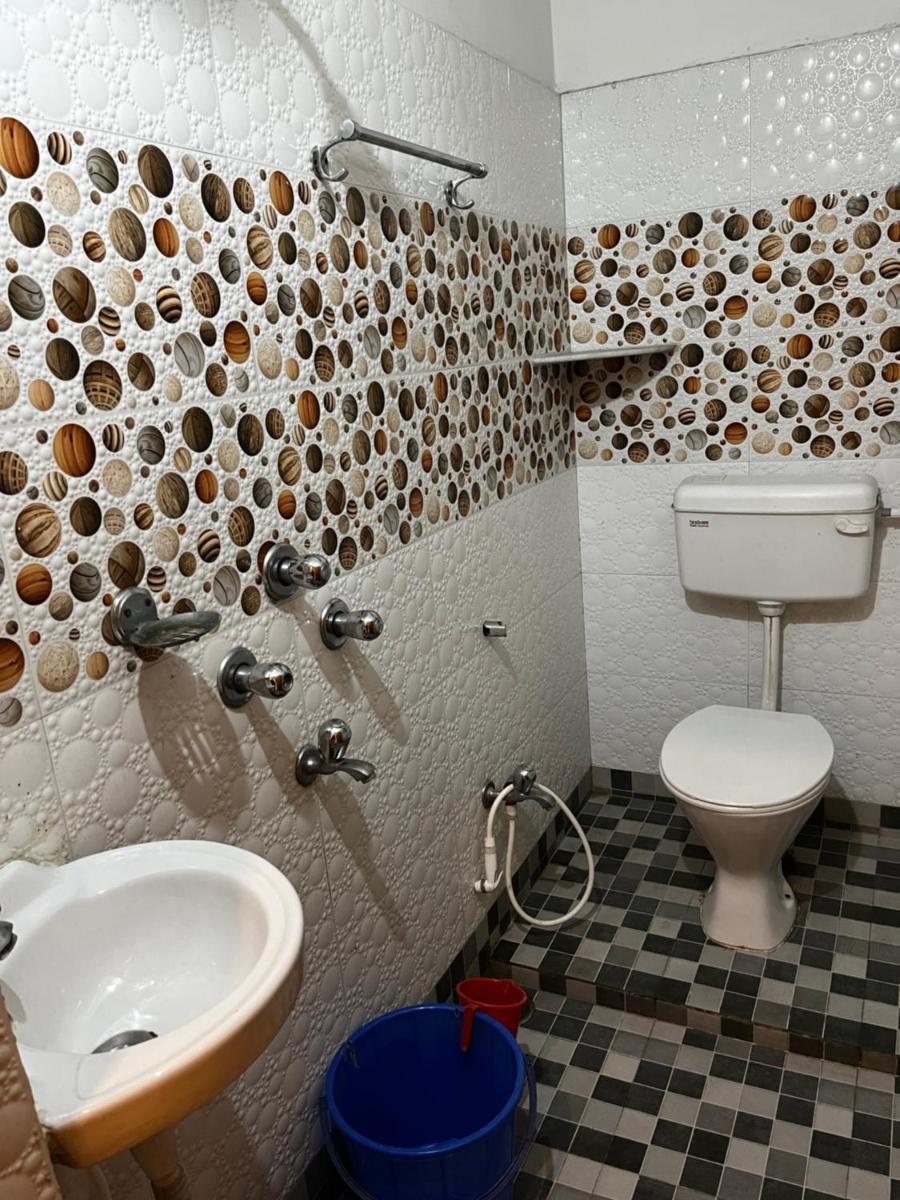 Hotel Shivanand - Housity