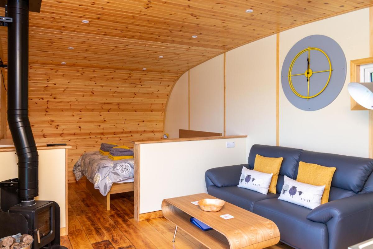 Fell View Park Escape Pods with hot tubs, Kirkby Lonsdale - Housity