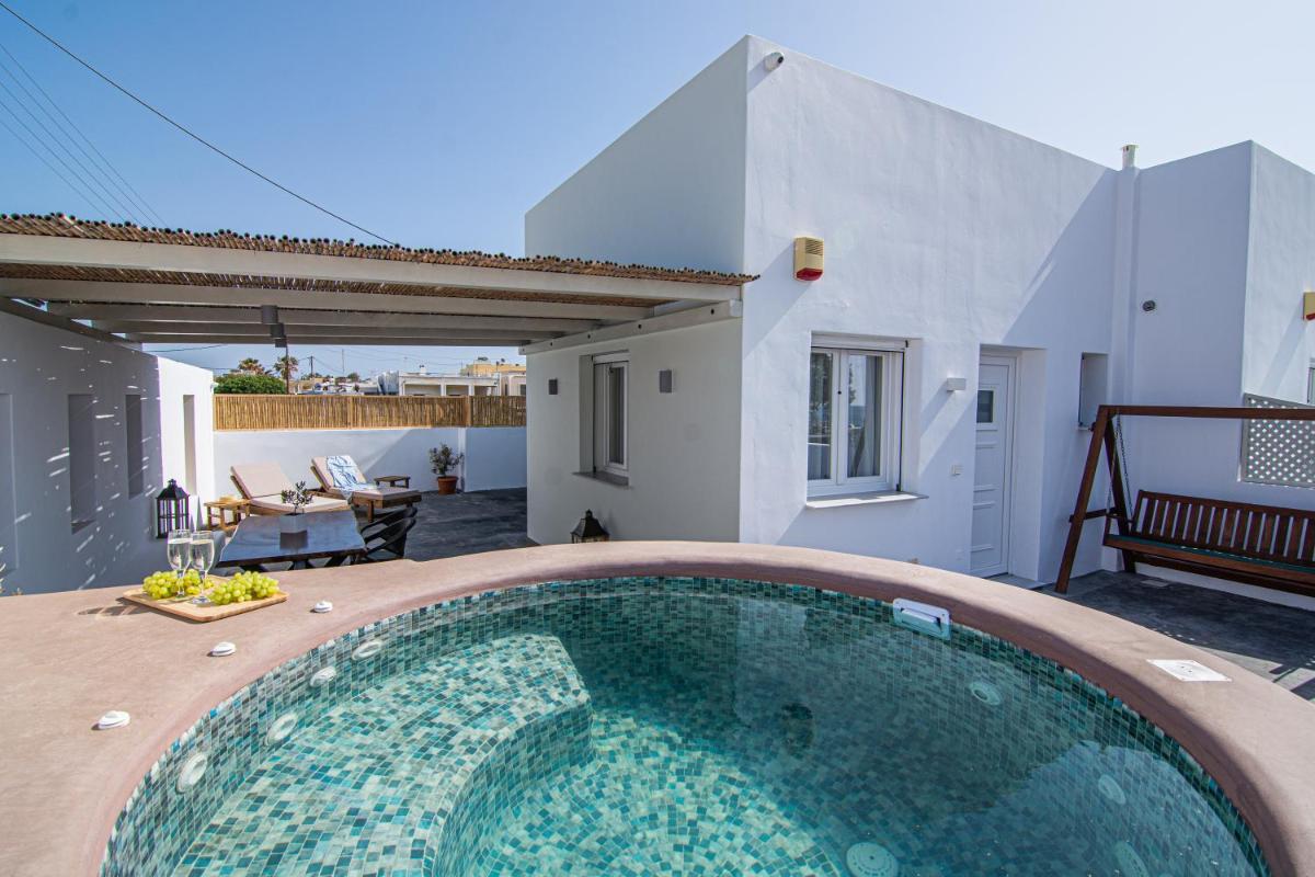 Blue Magic Villas - Housity