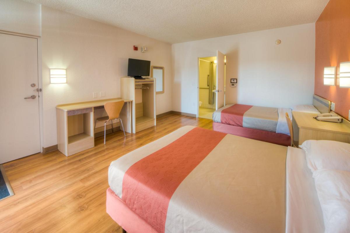Motel 6-Niantic, CT - New London - Housity