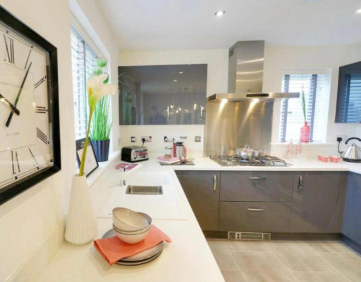 Cheerful 1 bedroom next to Leisure centre - Housity
