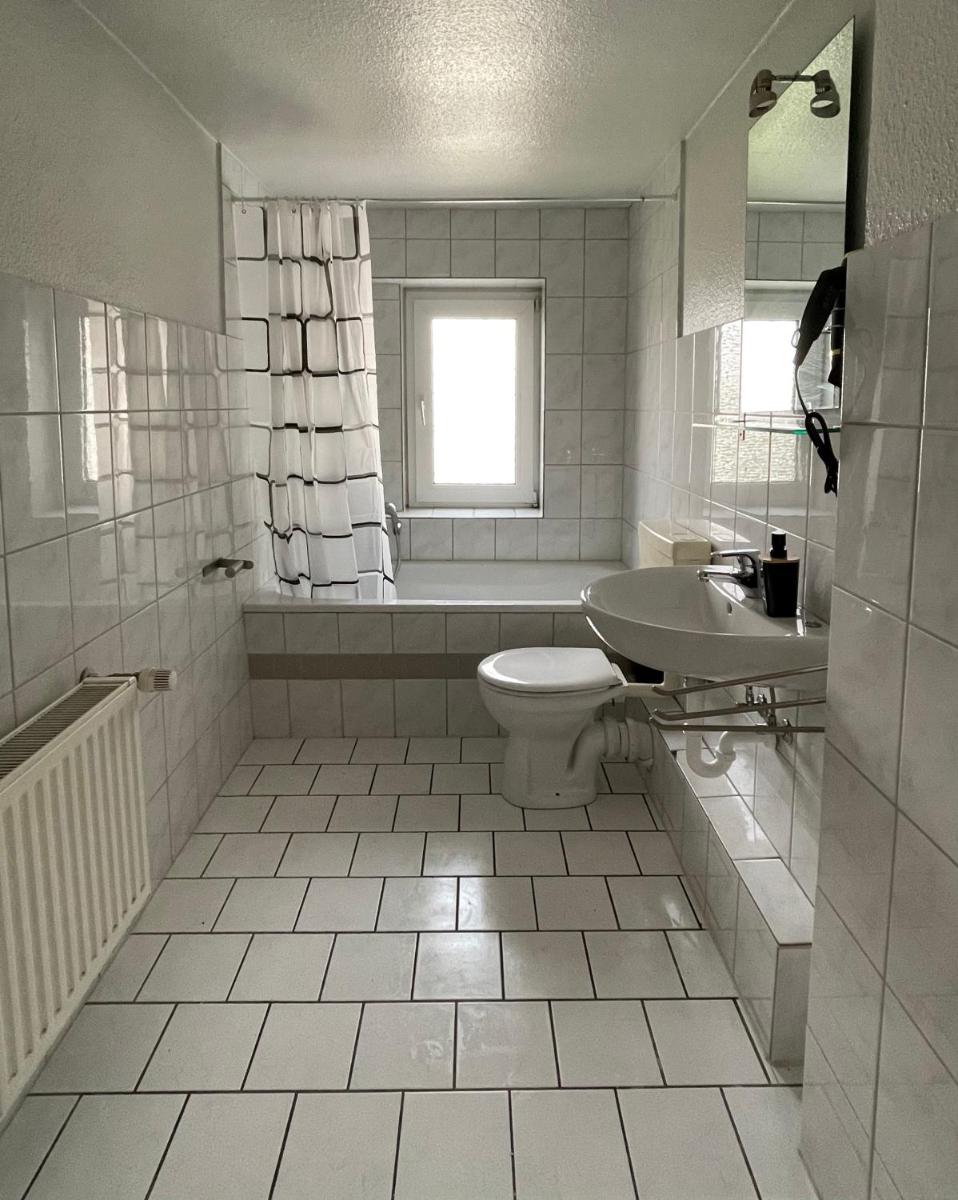 Monteur Appartement with six Beds and six Guests - Hizvo