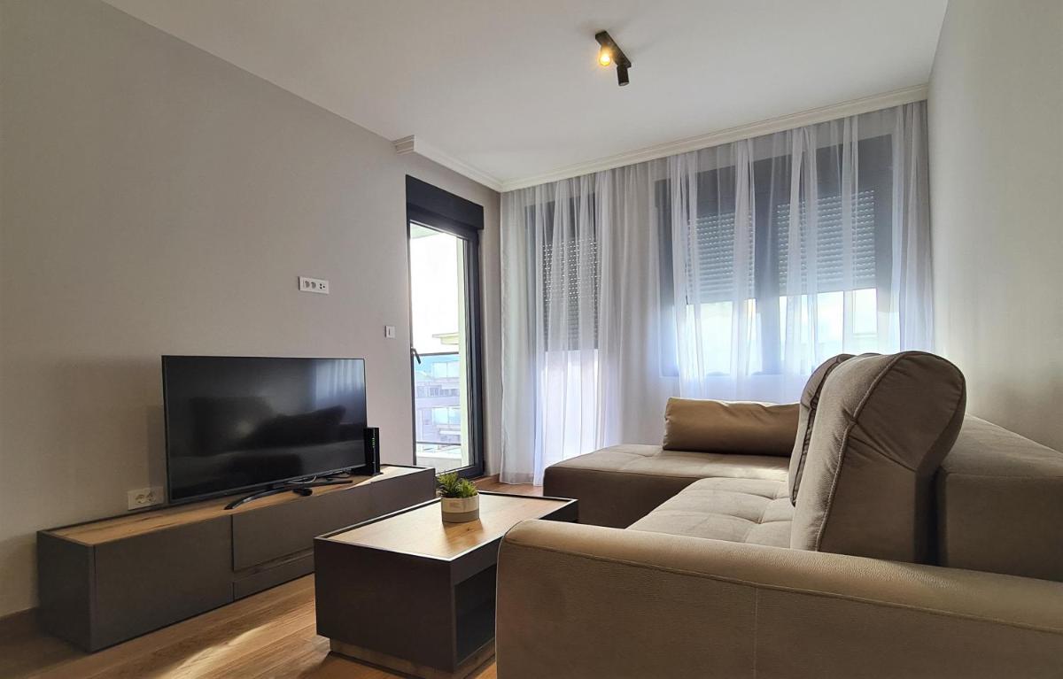 Green Apartments Podgorica With Garage - Housity