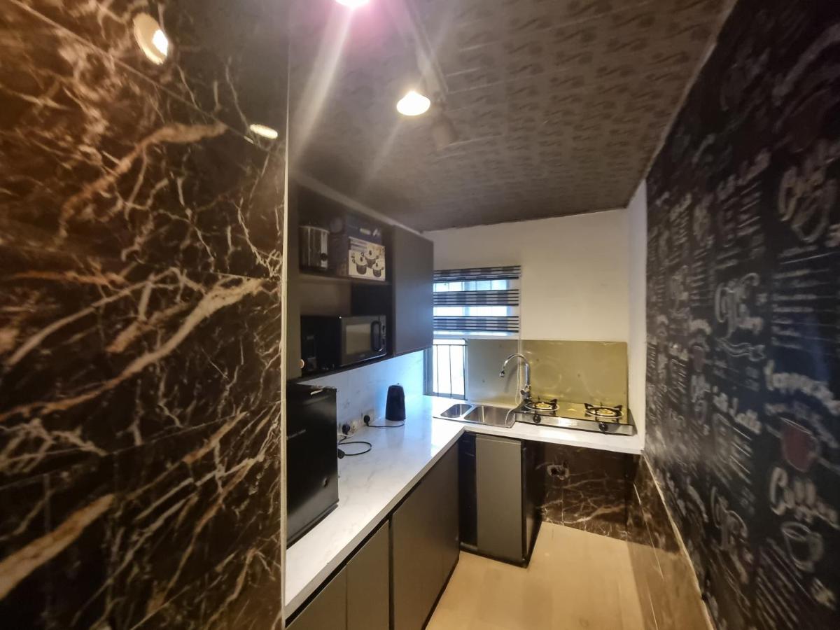 2 bedroom flat children pool 247 wifi electricity Netflix - Housity