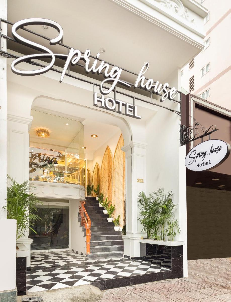 Spring House Saigon central park - Housity