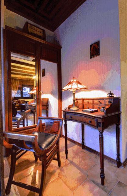 Guesthouse Niaousta - Housity