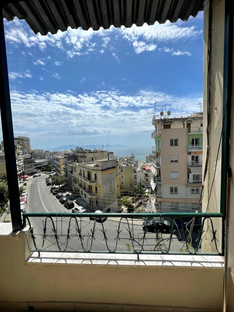 Suitetrails - Marina's spacious family apartment Kavala
