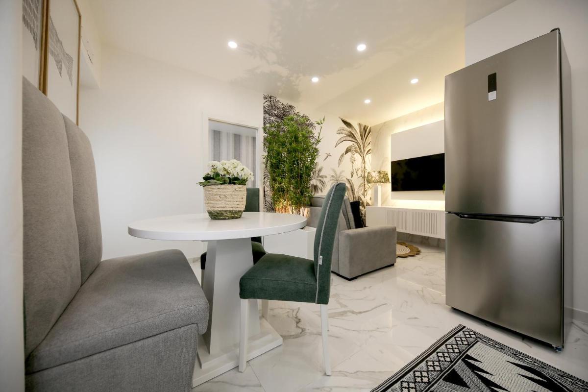 Dina Beach House Avó Mariana - Housity
