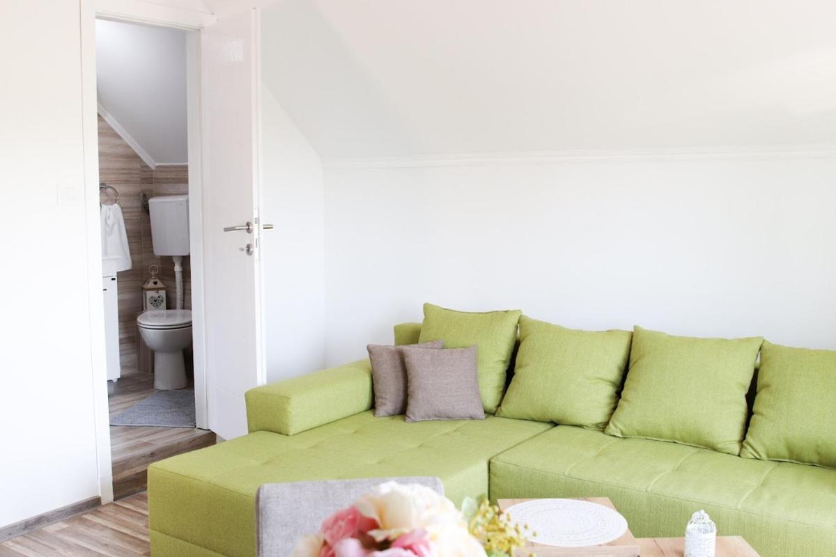 Green Harmony - Housity