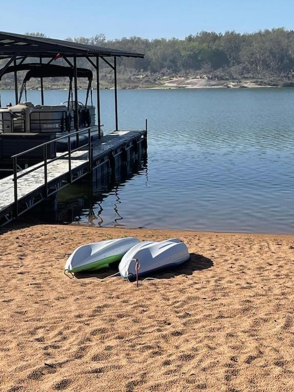 Sandy Shores Vacation Home - Housity