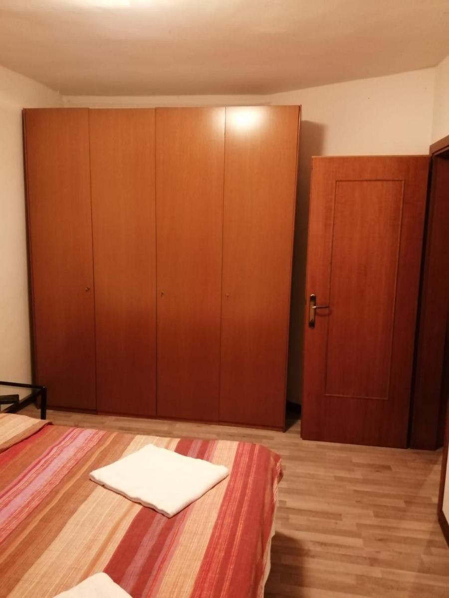 Golden Heart - Housity
