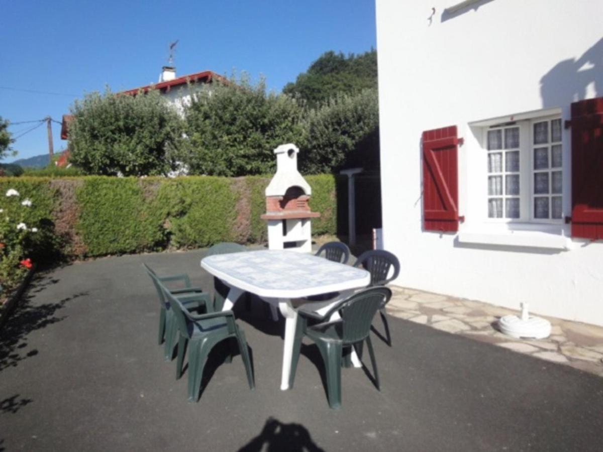 Gîte Saint-Étienne-de-Baïgorry, 3 pièces, 4 personnes - FR-1-384-444 - Housity