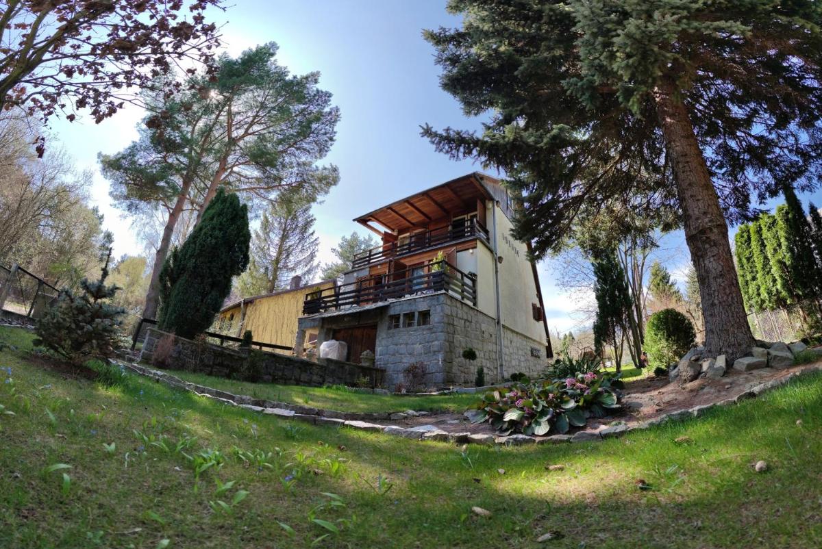 Ostoya Sulistrowiczki - Housity